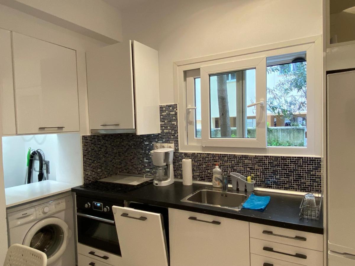 George House Apartment เอเธนส์ ภายนอก รูปภาพ