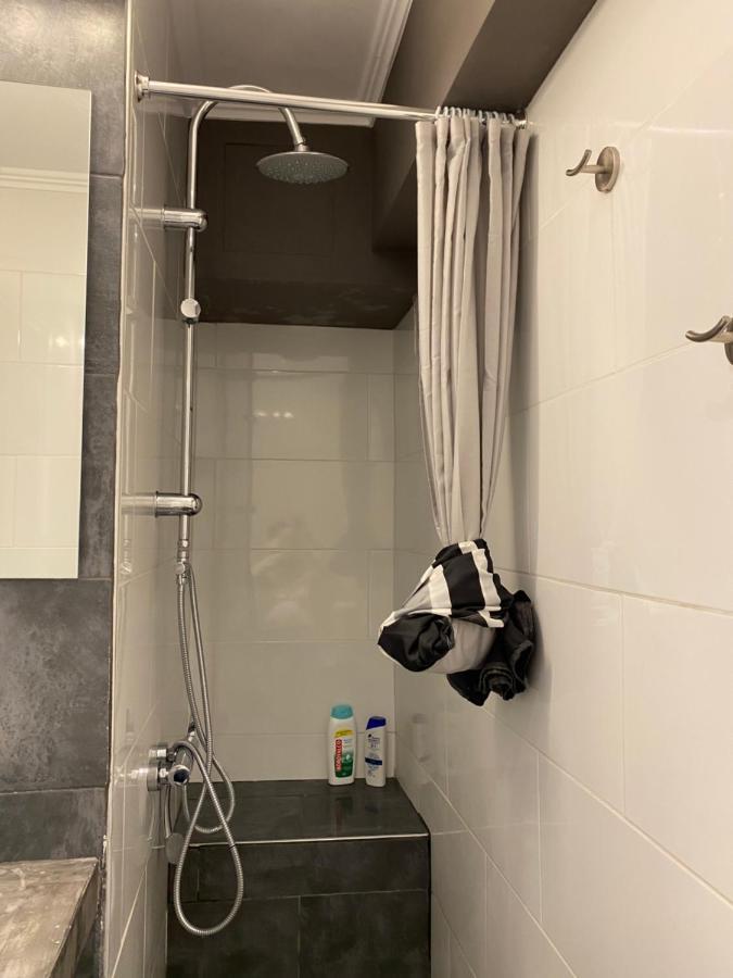 George House Apartment เอเธนส์ ภายนอก รูปภาพ