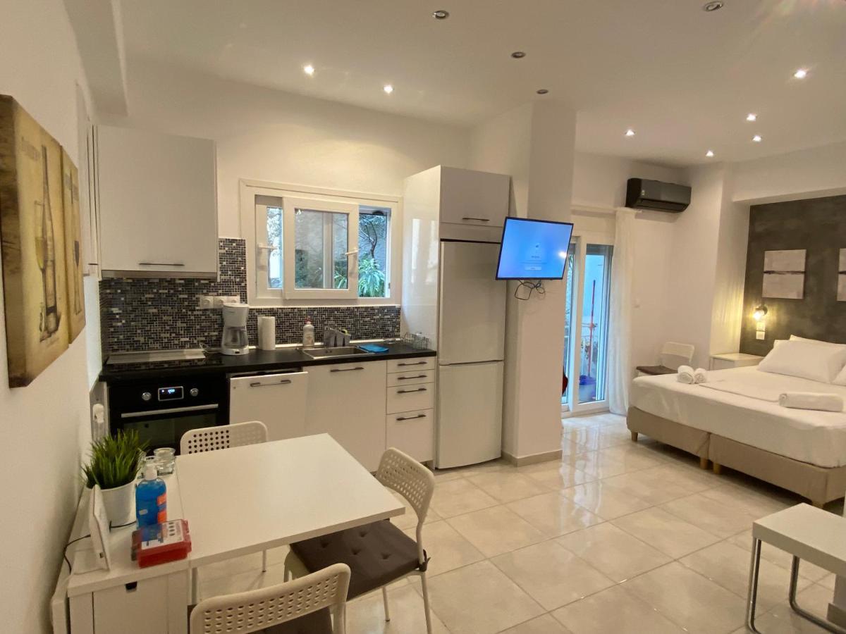 George House Apartment เอเธนส์ ภายนอก รูปภาพ
